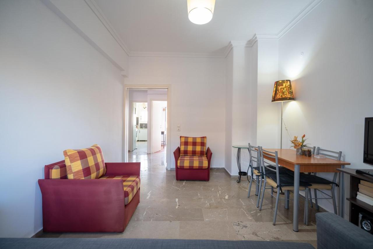 Dimotiko Theatro Metro St. 1 Bedroom 4 Pers. Flat Piraeus Bagian luar foto